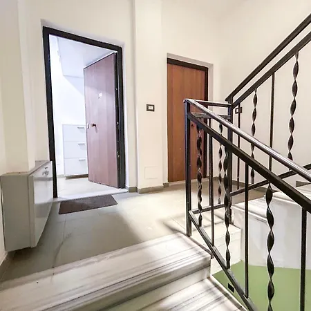 Inn Two Bedrooms, Location 972 *